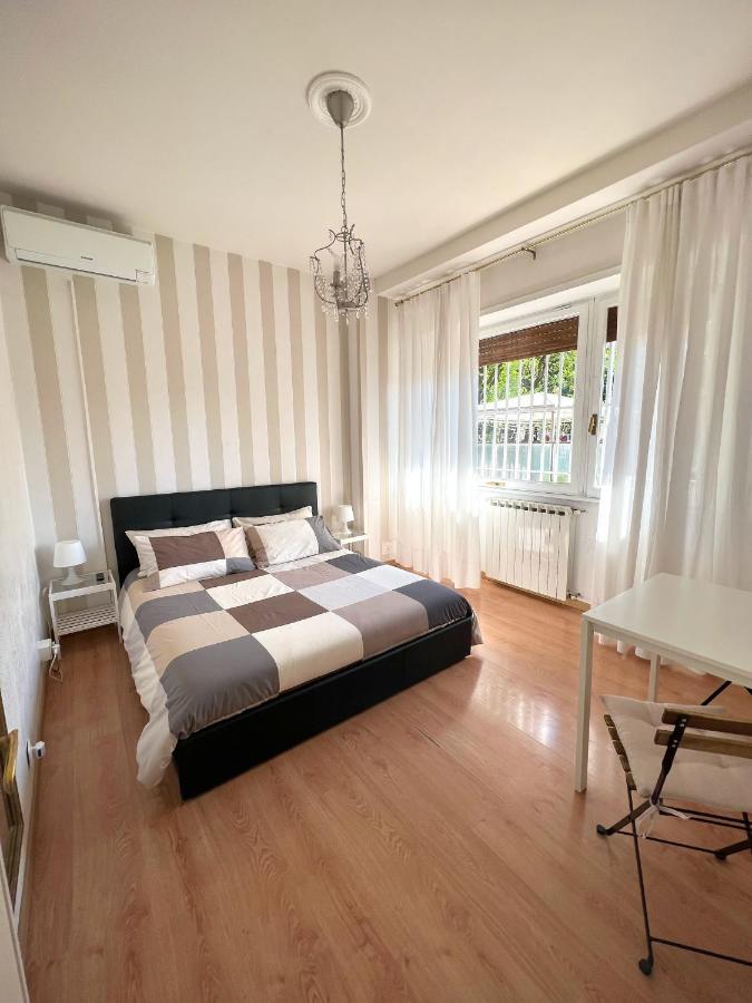 La Petite Sissi Vaticano Roma Apartment ภายนอก รูปภาพ